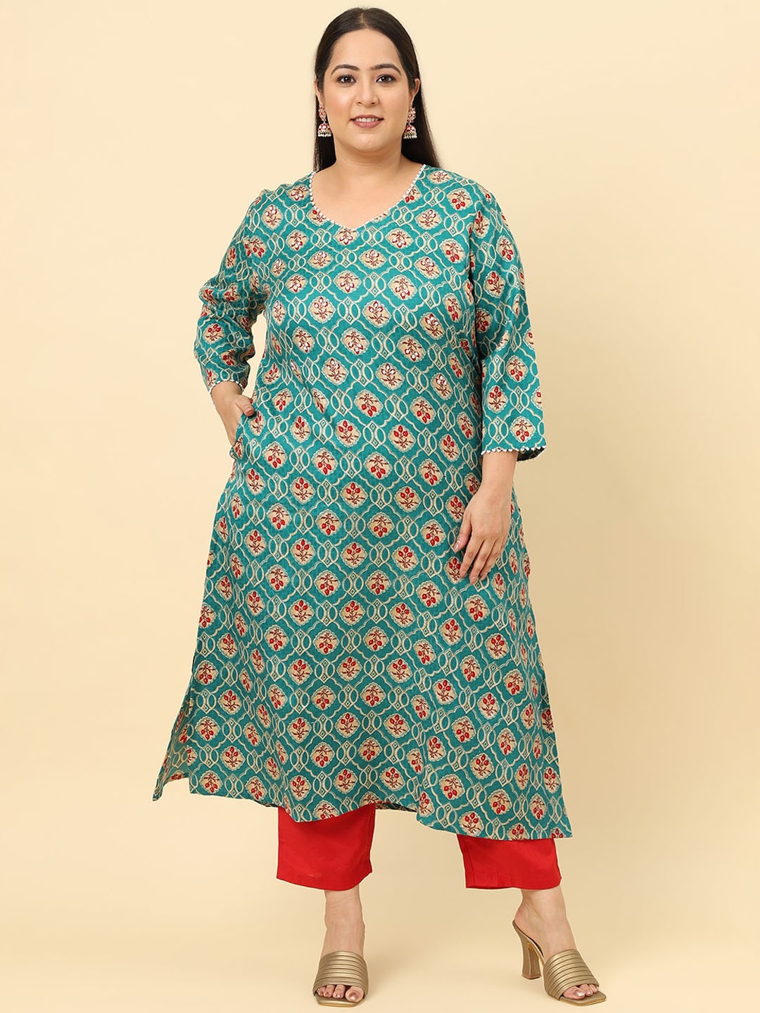 

Sringam Plus Size Floral Printed Kurta with Trousers, Green