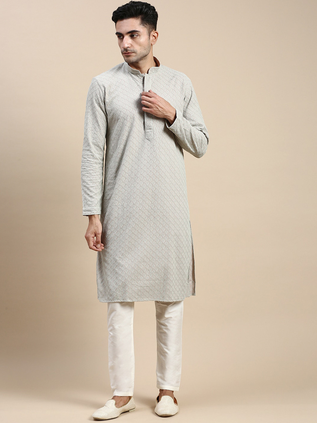

Rishika Geometric Embroidered Mandarin Collar Thread Work Silk Straight Kurta, Brown