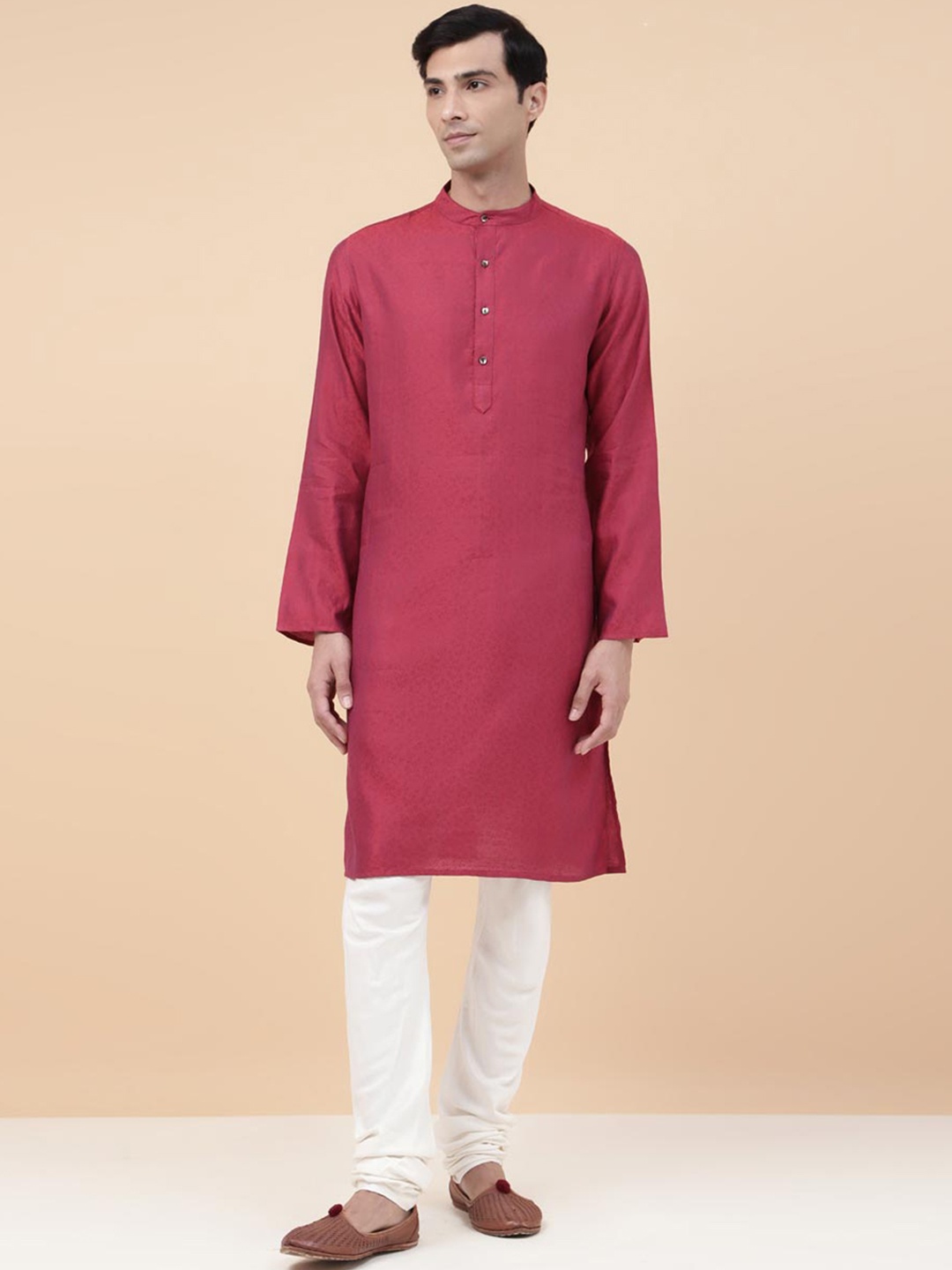 

Fabindia Ethnic Motif Woven Design Band Collar Slim Fit Straight Kurta, Red