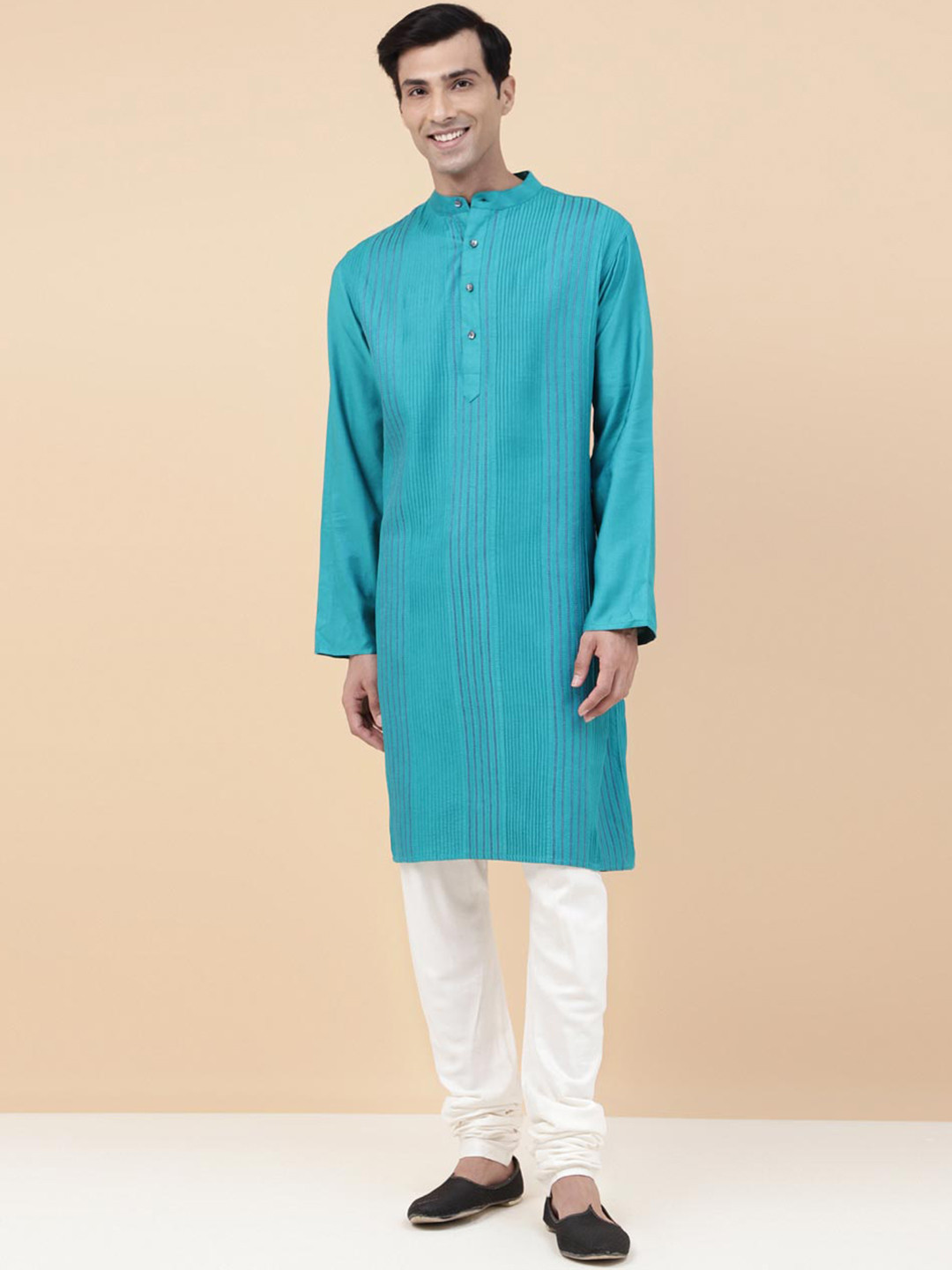 

Fabindia Striped Band Collar Thread Work Straight Kurta, Blue