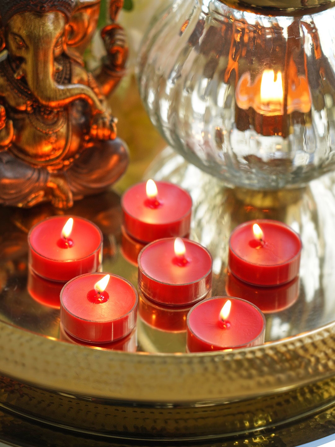 

Pure Home and Living 24 Pieces Vanilla Fluer T-Light Candles, Red