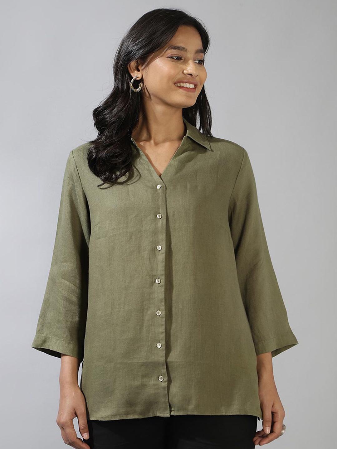 

Fabindia Spread Collar Linen Casual Shirt, Green