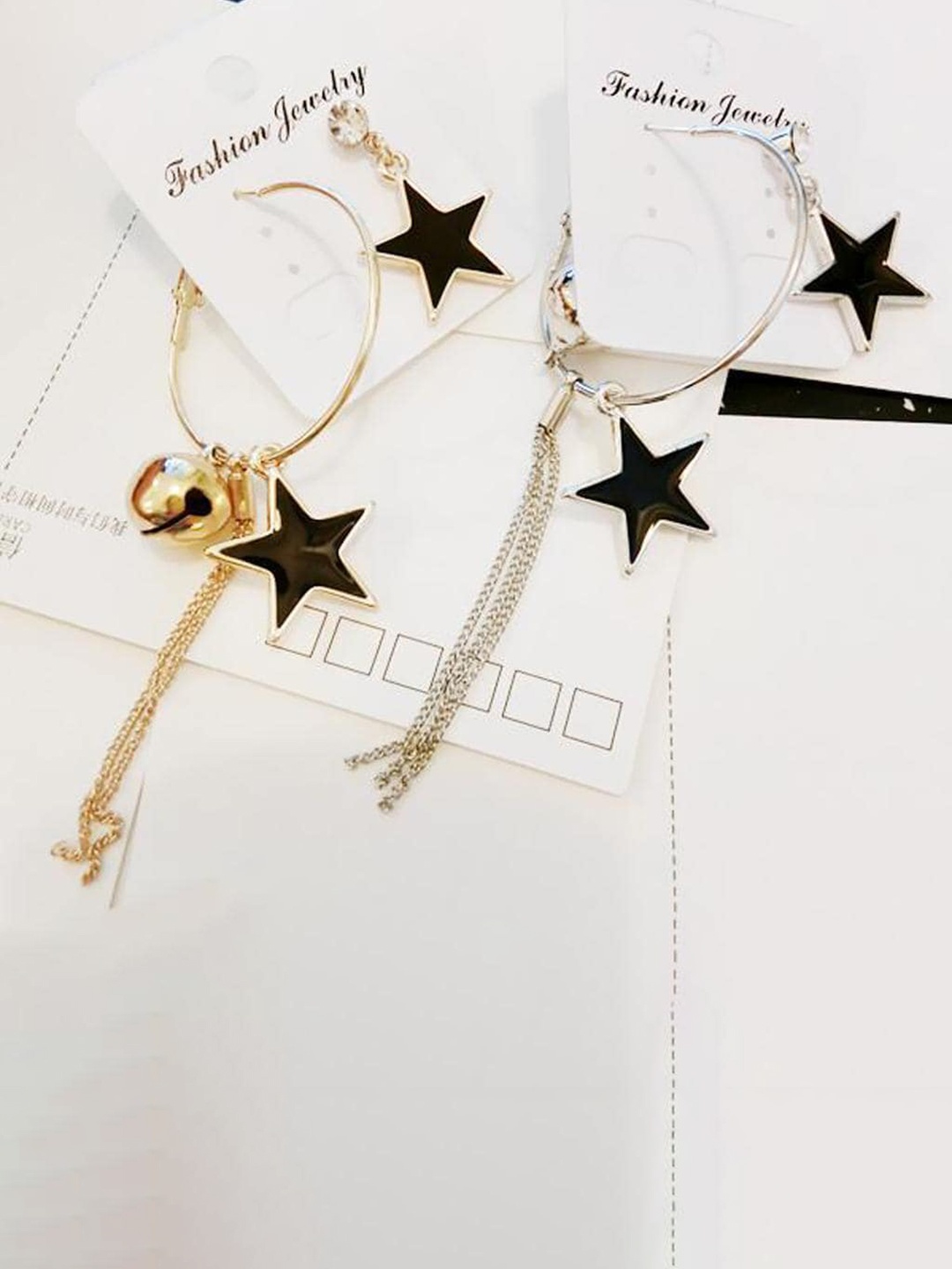 

Lyla Contemporary Hoop Earrings, Na