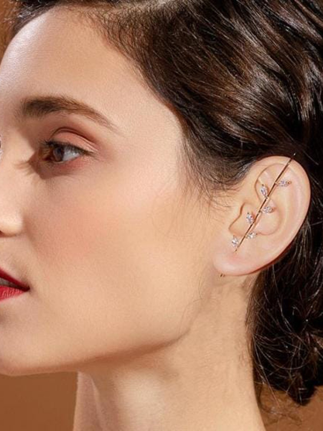 

Lyla Contemporary Ear Cuff, Gold