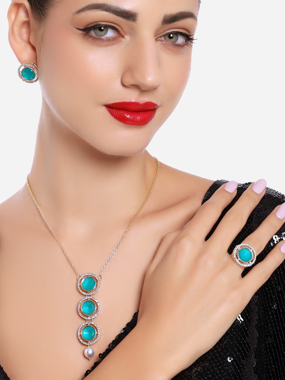 

Zaveri Pearls Gold-Plated American Diamond-Studded & Pearl-Beaded Jewellery Set