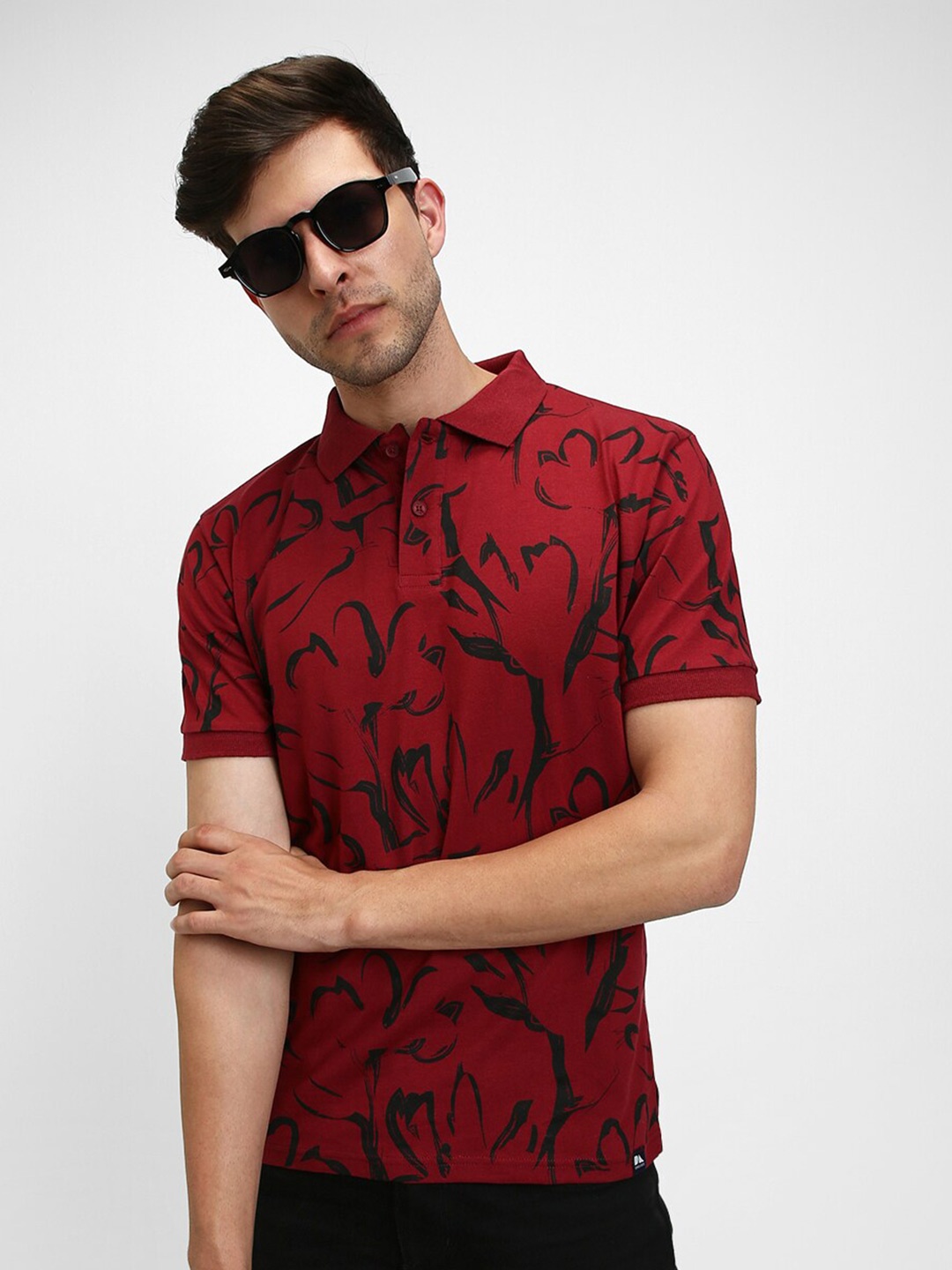 

Dennis Lingo Men Abstract Print Polo Collar Slim Fit Cotton T-shirt, Maroon