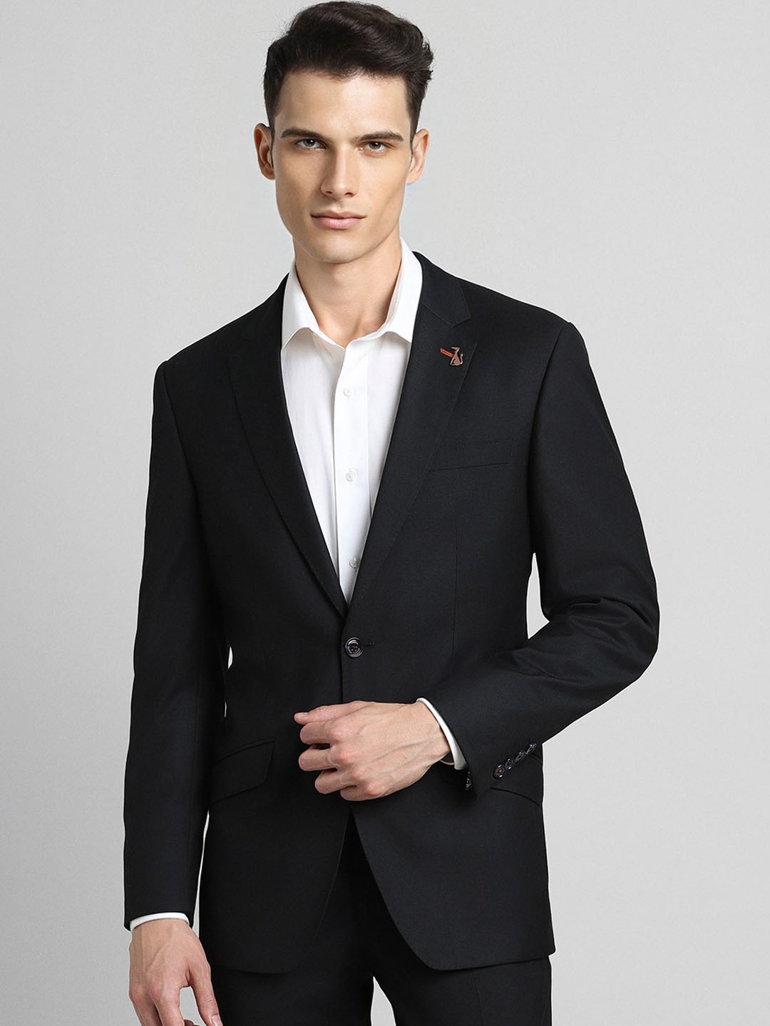 

SIMON CARTER LONDON Slim-Fit Single Breasted Blazer, Black