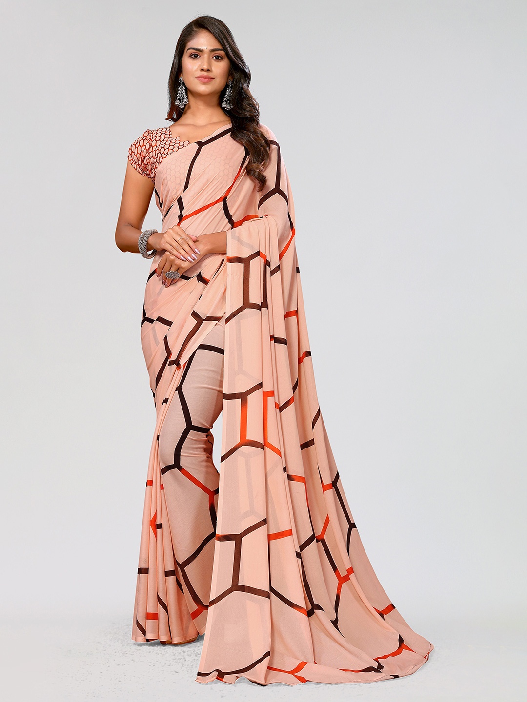 

KALINI Geometric Printed Saree, Peach