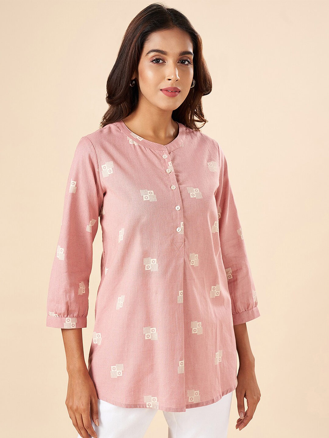 

AKKRITI BY PANTALOONS Mandarin Collar Printed Tunic, Pink