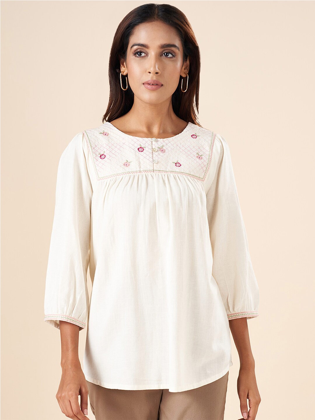 

AKKRITI BY PANTALOONS Embroidered Three-Quarter Sleeves Tunic, White