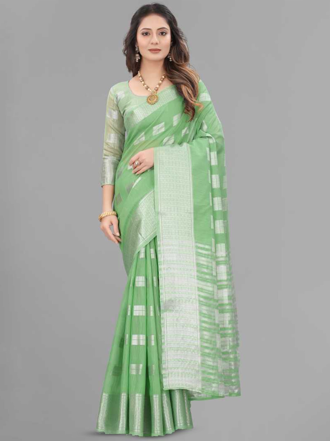 

APNISHA Geometric Woven Design Zari Silk Cotton Banarasi Saree, Lime green