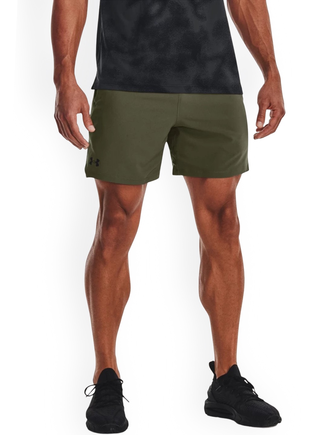 

UNDER ARMOUR Men Slim-Fit Sports Shorts, Green