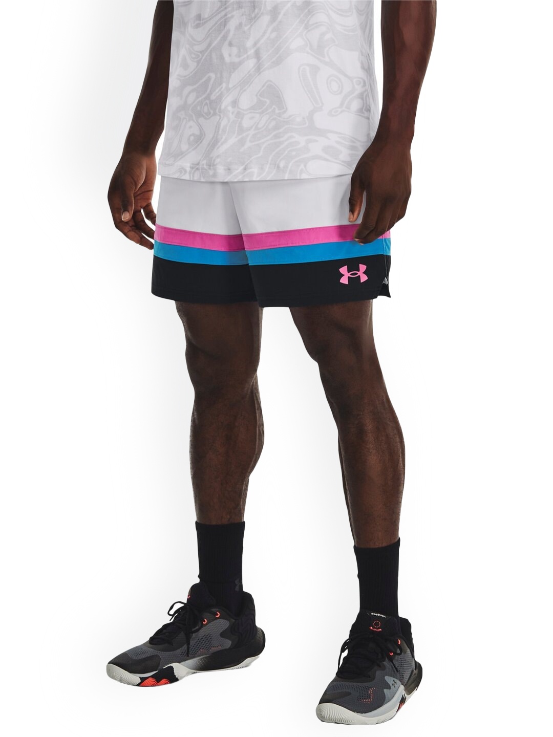 

UNDER ARMOUR Men Striped Baseline Woven Loose-Fit Shorts, White
