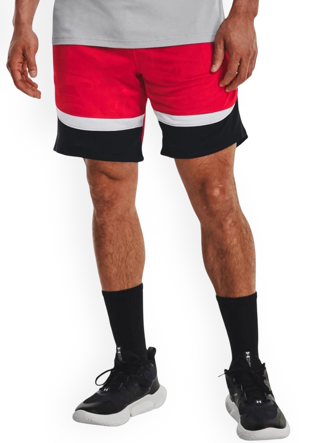 

UNDER ARMOUR Men UA Heatwave Hoops Shorts, Red