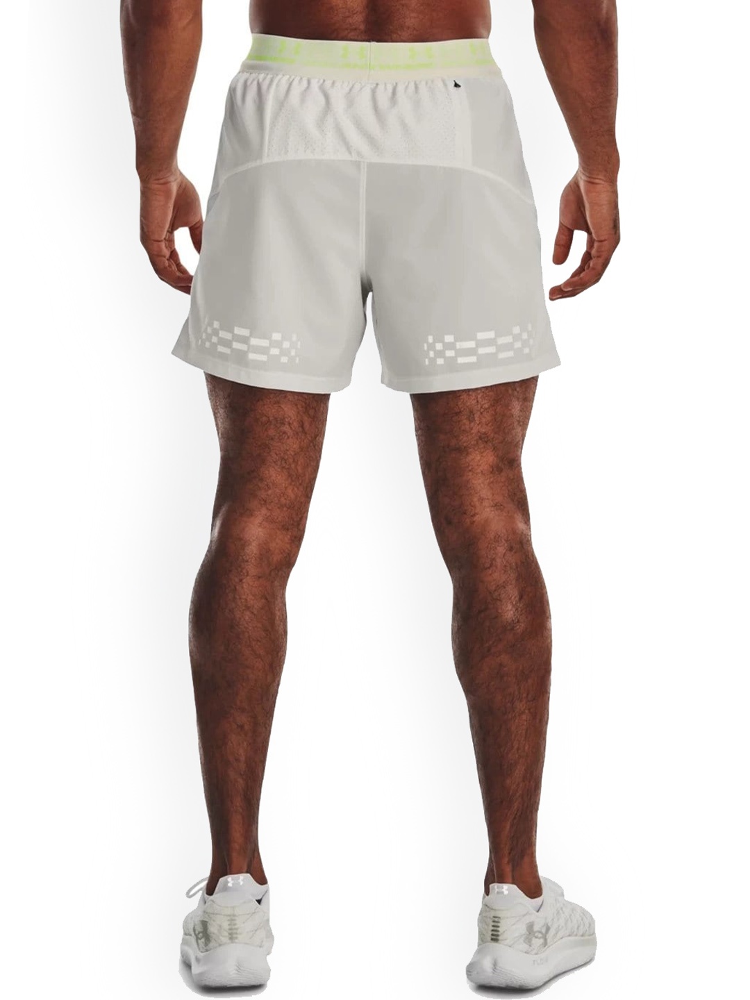 

UNDER ARMOUR Men Brand Logo Printed Slim-Fit Shorts, Grey