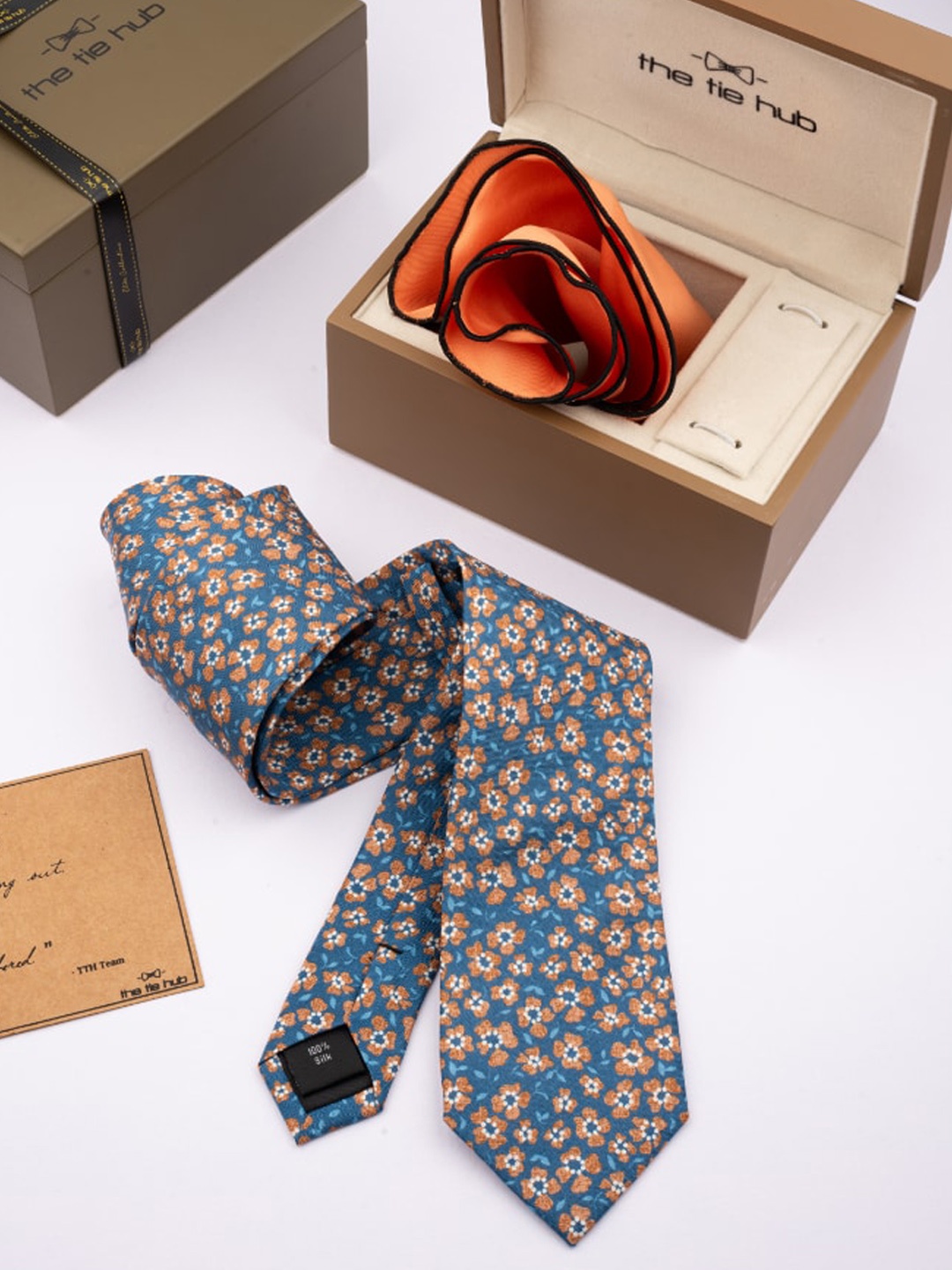 

The Tie Hub Printed Accessory Gift Set, Blue