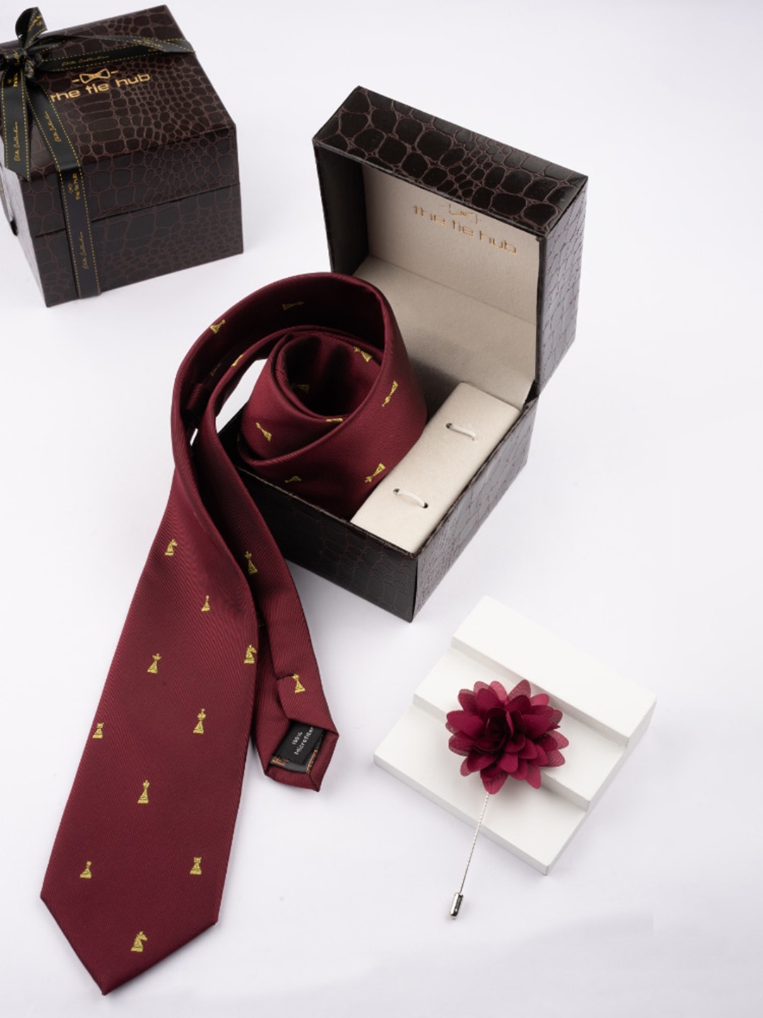 

The Tie Hub Men Printed Silk Necktie with Flower Lapel Pin, Burgundy