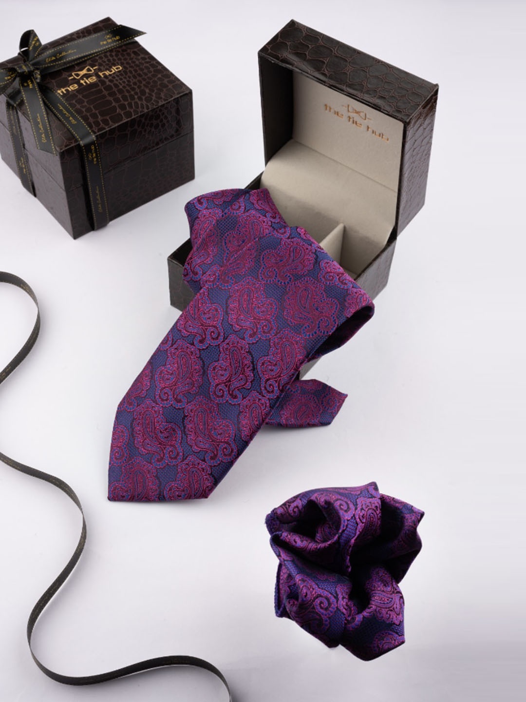 

The Tie Hub Men Paisley Printed Necktie With Pocket Square Combo Accessory Gift Set, Purple