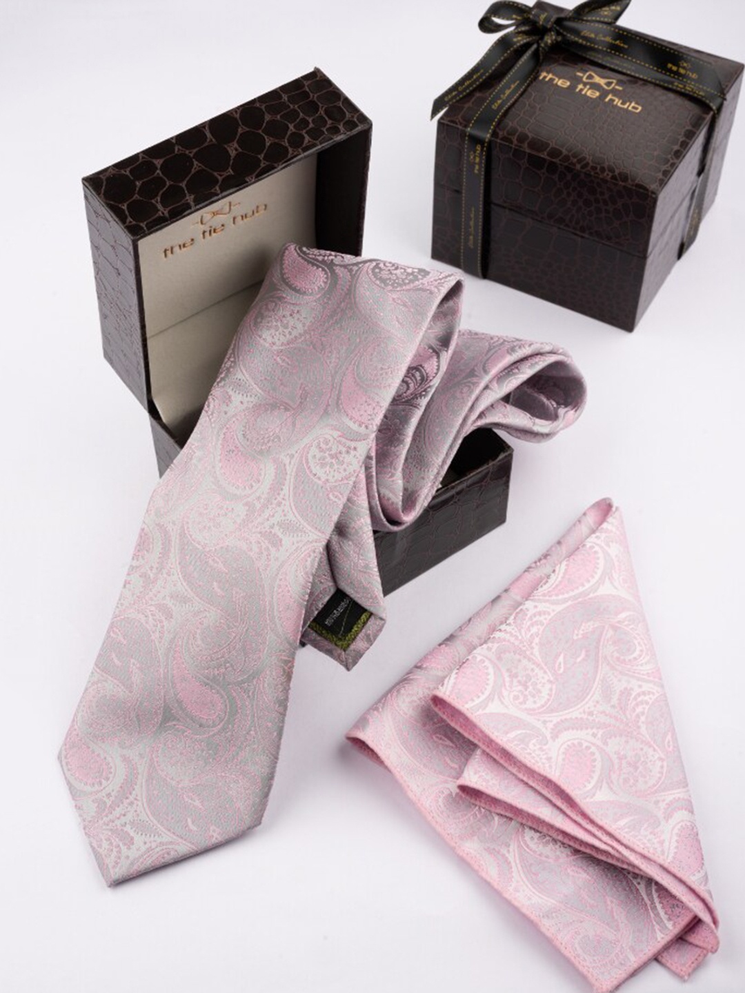 

The Tie Hub Men Printed Tie With Pocket Square Accessory Gift Set, Pink