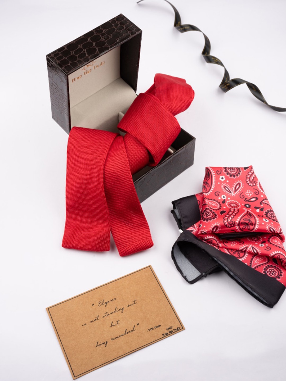 

The Tie Hub Men Conversational Printed Necktie With Pocket Square Accessory Gift Set, Red