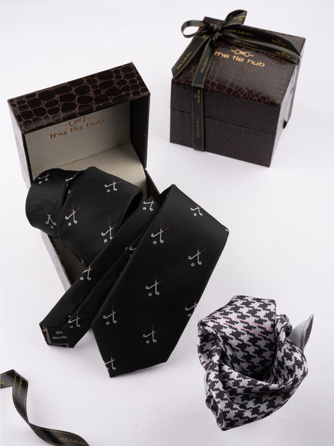 

The Tie Hub Men Golf Printed Microfiber Accessory Gift Set, Black