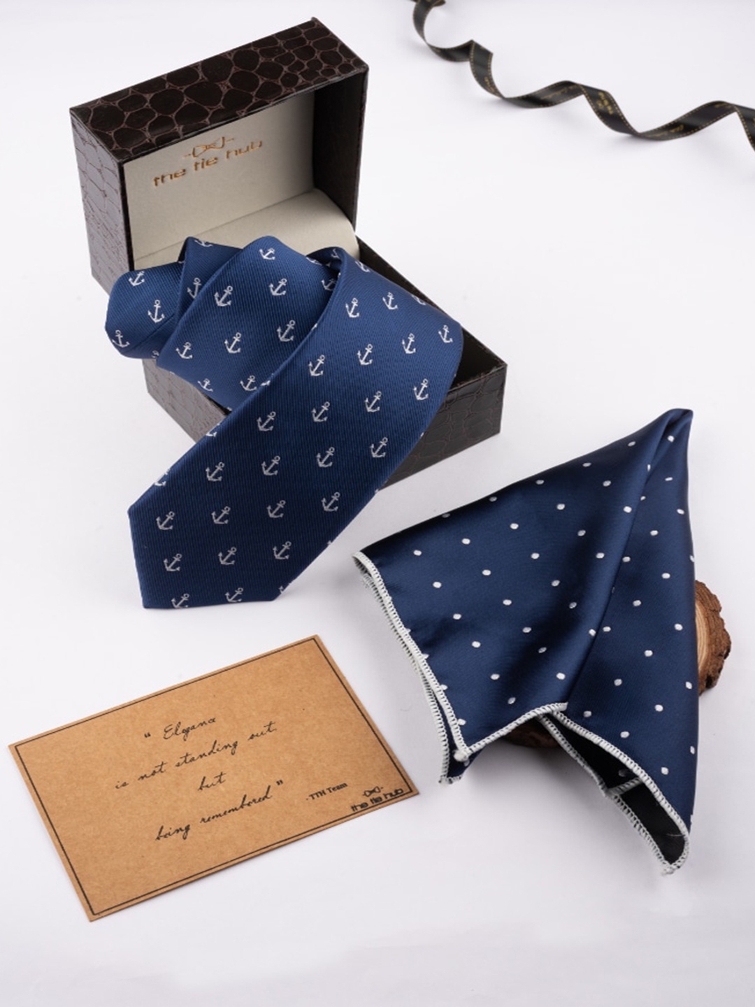 

The Tie Hub Men Printed Necktie with Pocket Square Accessory Gift Set, Blue