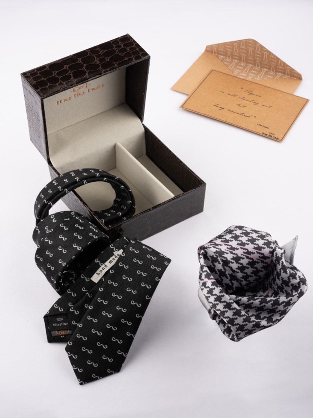 

The Tie Hub Men Accessory Gift Set, Black