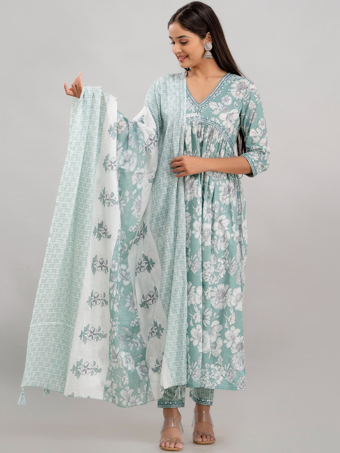 

Women Touch Floral Printed High Slit Thread Work Pure Cotton Kurta With Trousers & Dupatta, Green