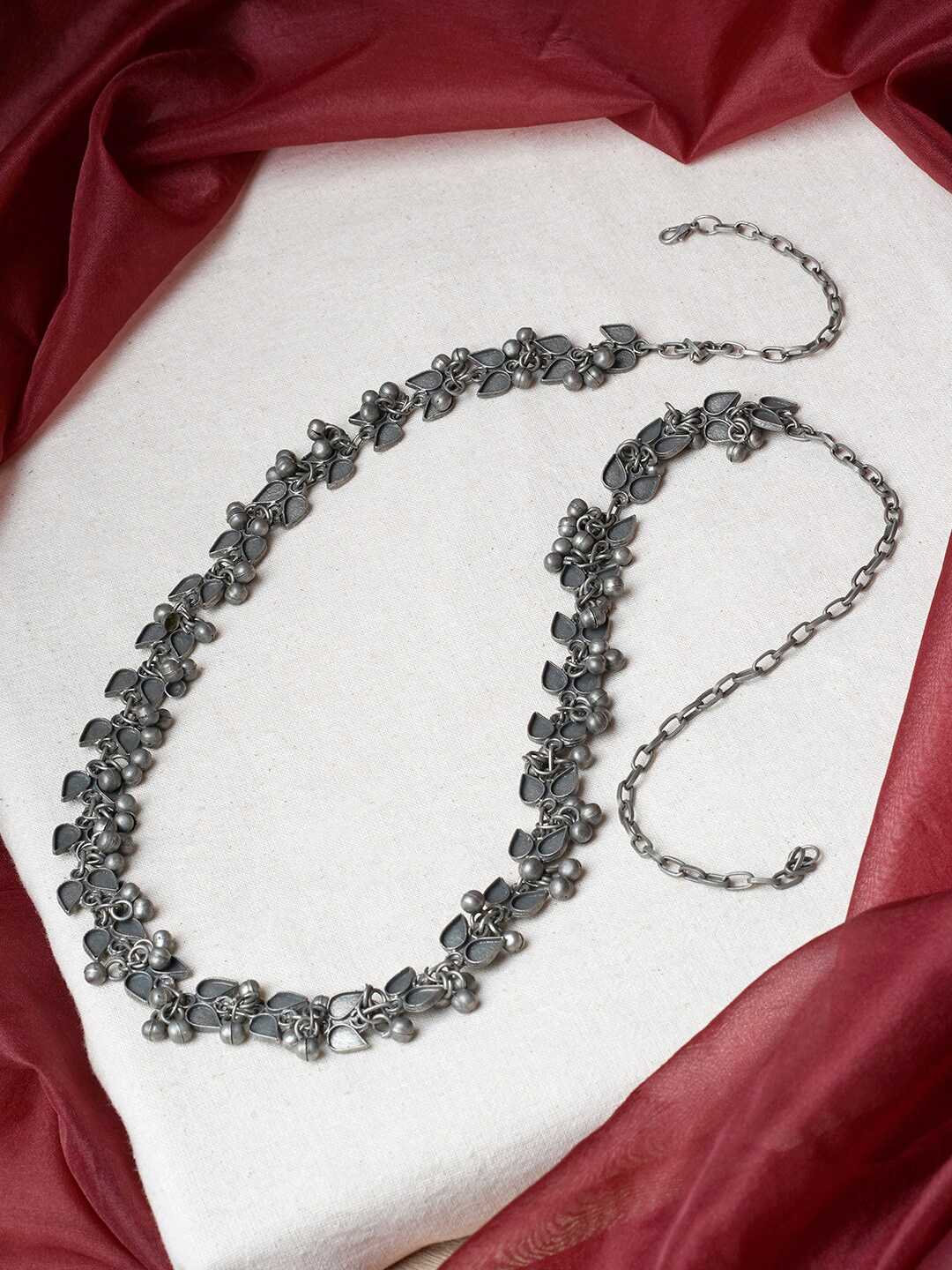

TEEJH Silver-Plated Oxidised Waist Chain
