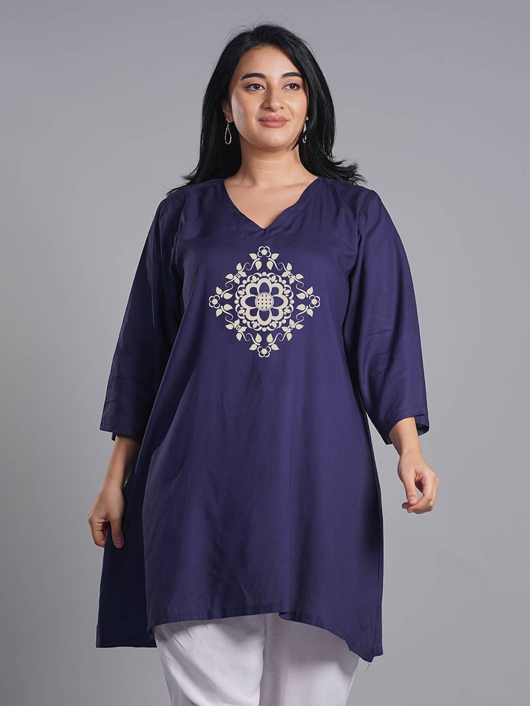 

LetsDressUp Ethnic Motifs Printed Kurti, Navy blue