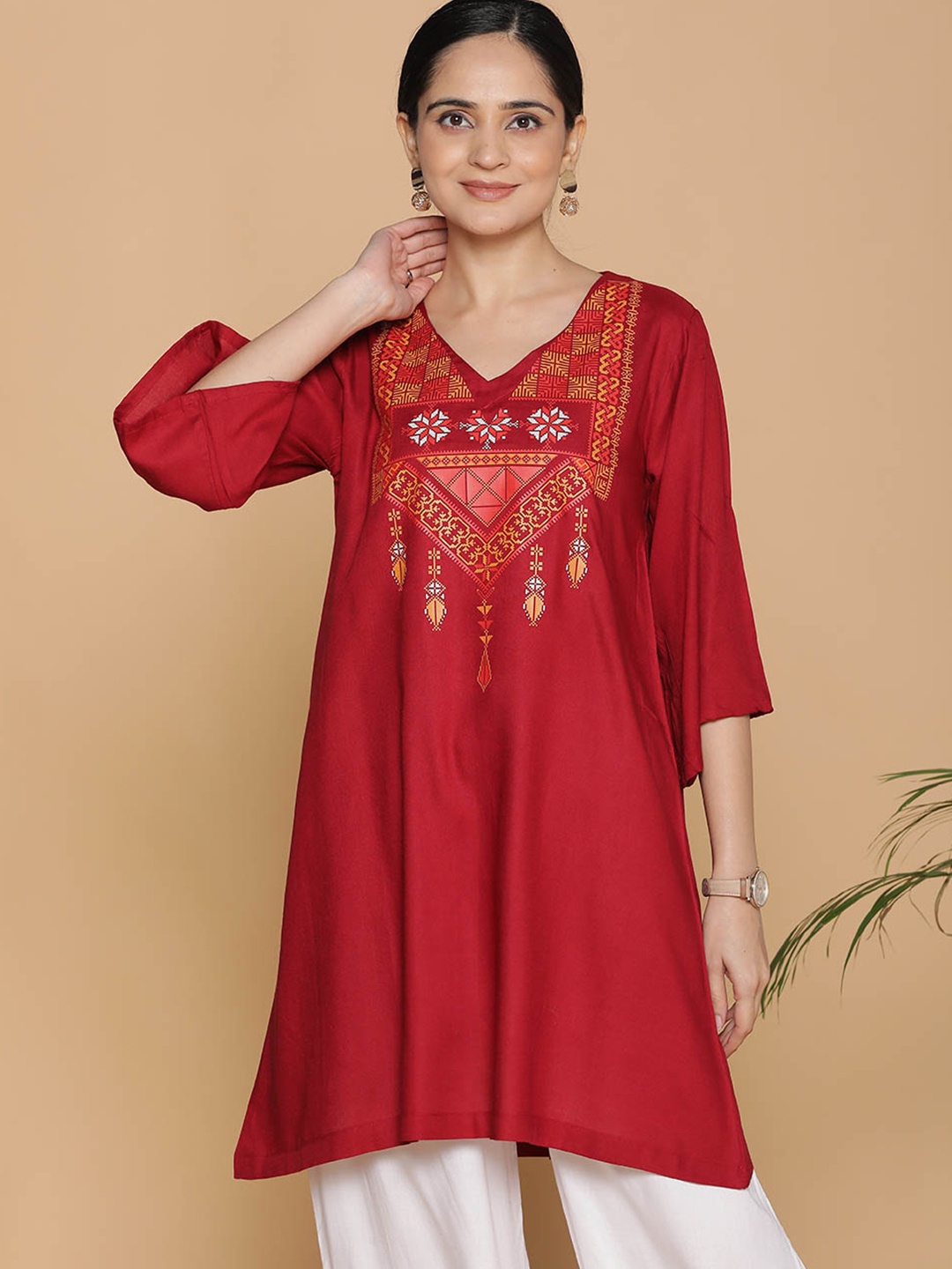

LetsDressUp Ethnic Motifs Printed Kurti, Maroon