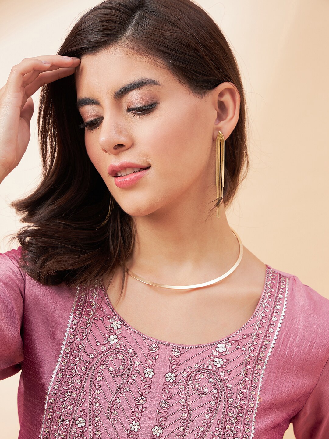 

Sangria Ethnic Motifs Yoke Design Sequinned Kurta With Trousers, Peach