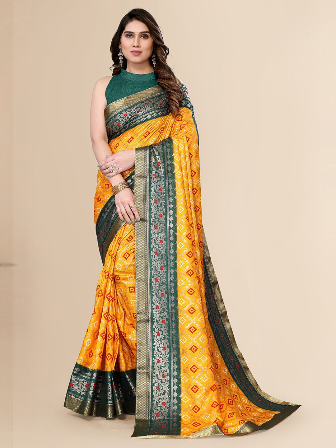 

FABMORA Bandhani Printed Zari Saree, Yellow