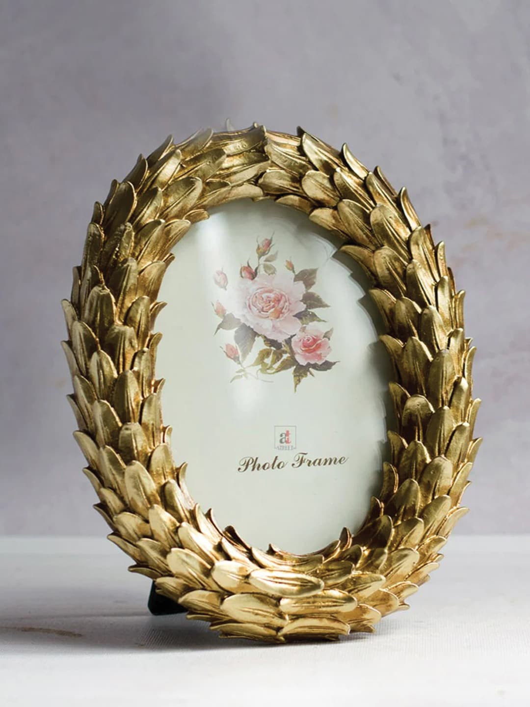 

Art Street Brown Leaves Round Shaped Table Photo Frame