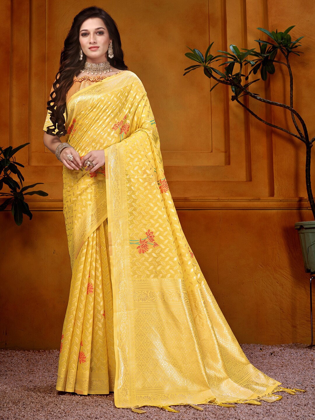 

Kasak Floral Woven Design Zari Pure Cotton Designer Kanjeevaram Saree, Yellow