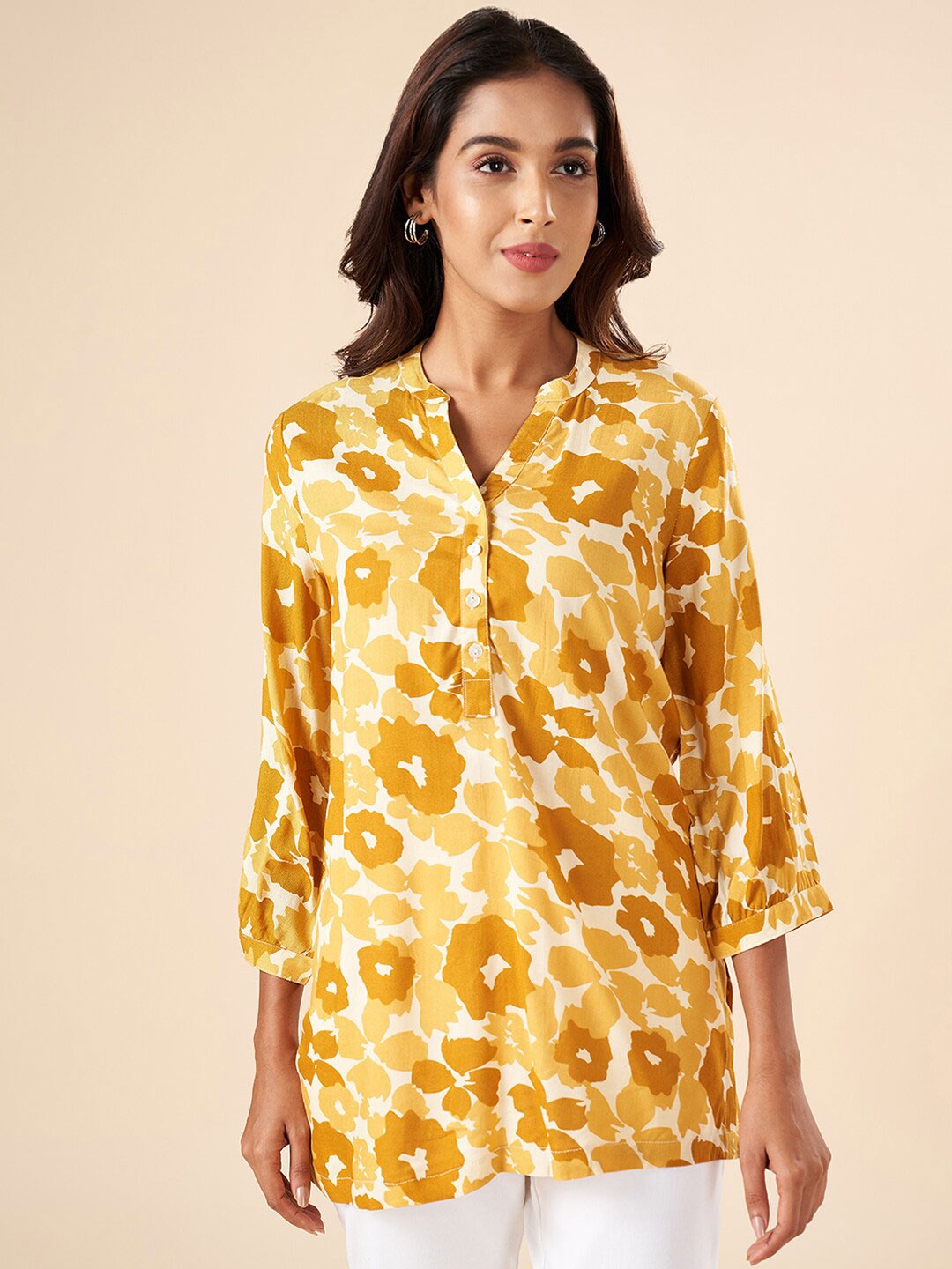 

AKKRITI BY PANTALOONS Mandarin Collar Printed Tunic, Mustard