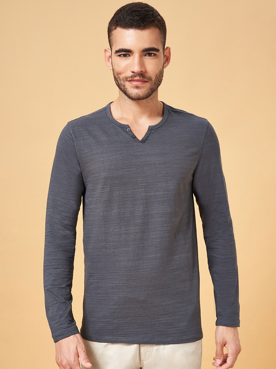 

Urban Ranger by pantaloons Henley Neck Slim Fit T-Shirt, Grey