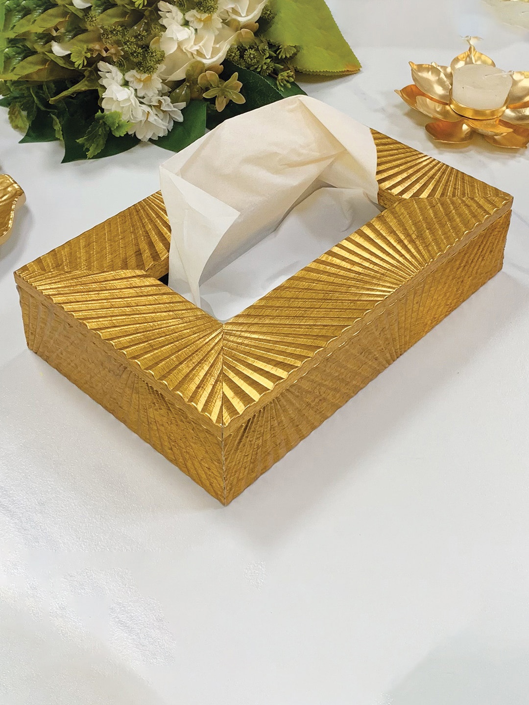 

Art Street Gold Toned Textured Wooden Rectangle Tissue Holder With Cover