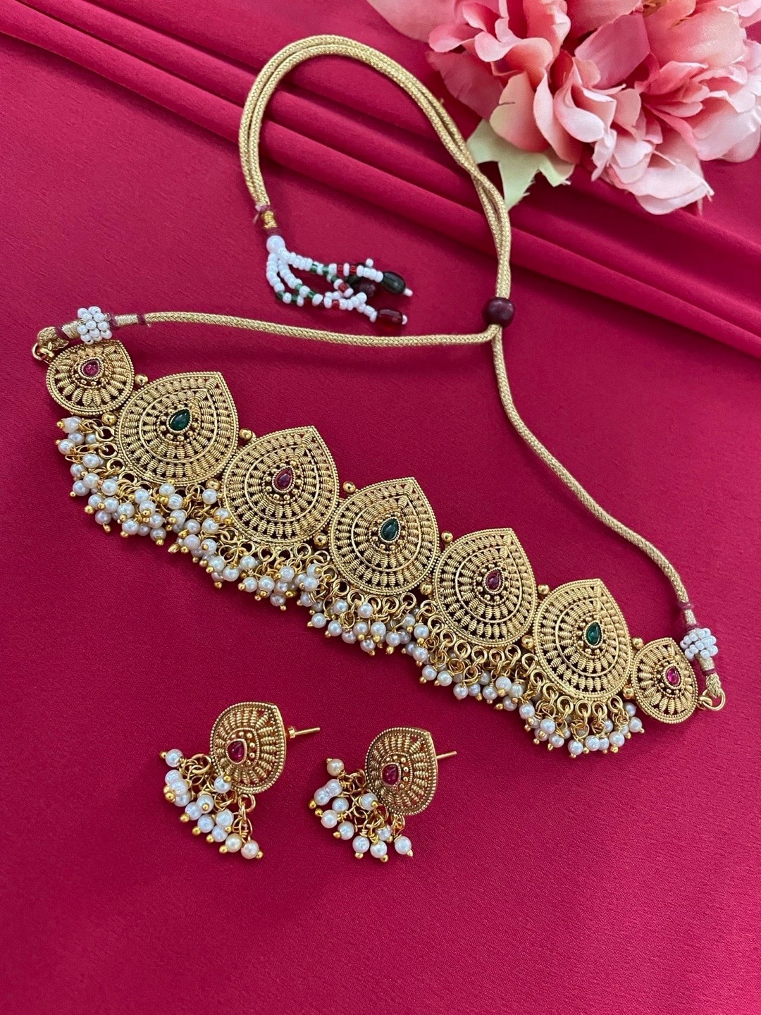 

Digital Dress Room Gold-Plated Stone-Studded & Beaded Jewellery Set