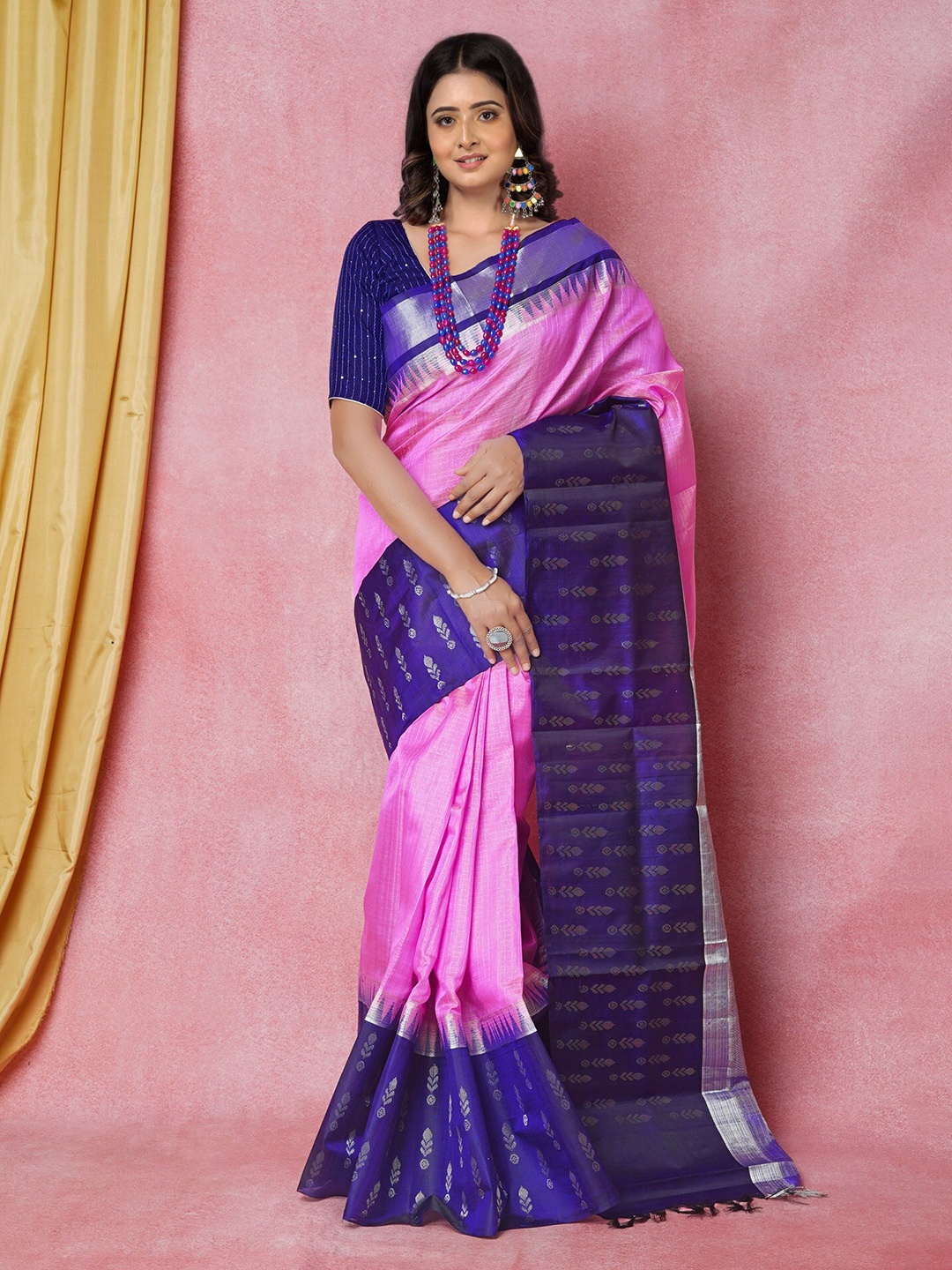 

Unnati Silks Woven Design Zari Handloom Kanjeevaram Saree, Pink