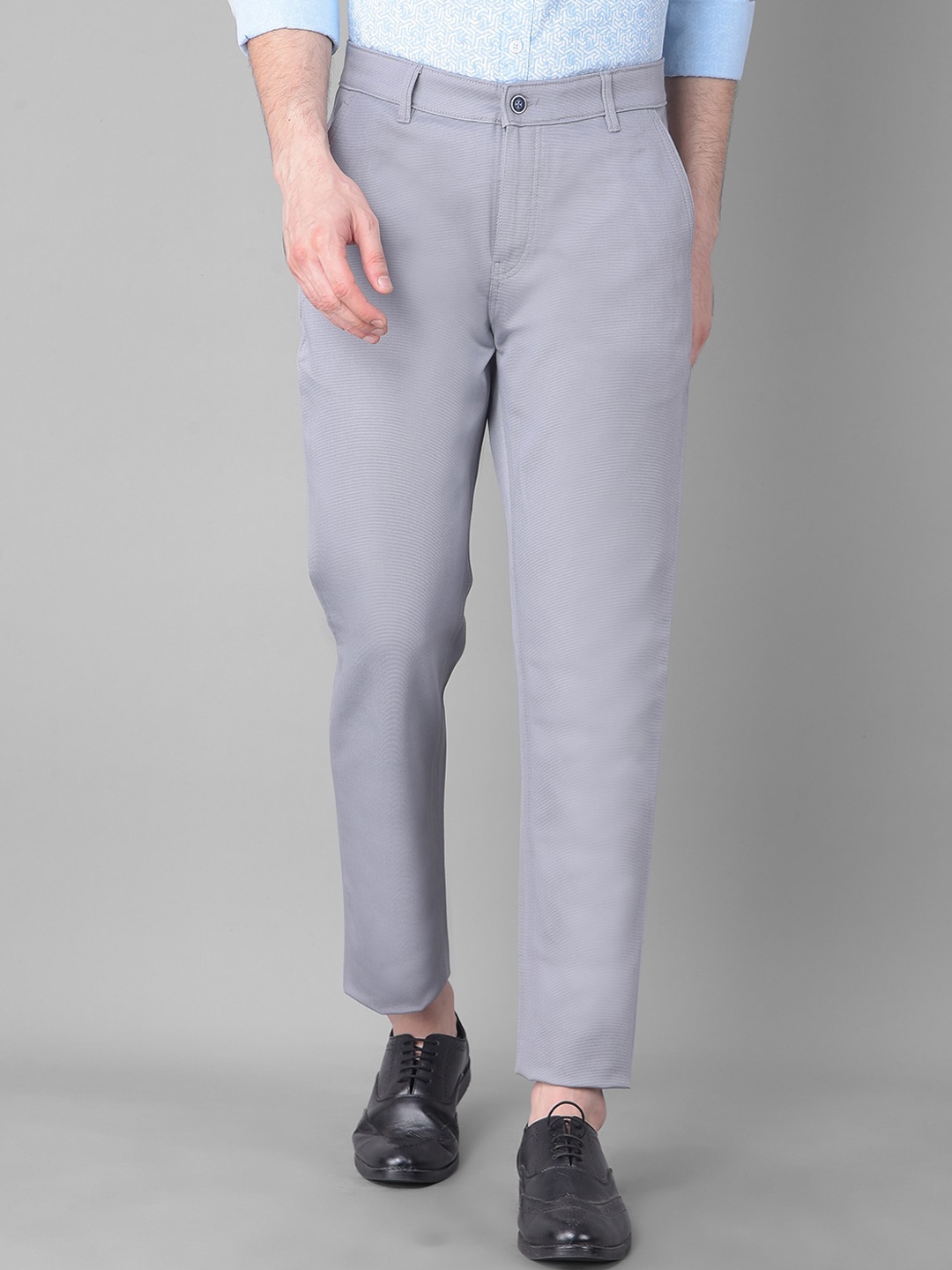 

Crimsoune Club Men Slim Fit Mid-Rise Trousers, Grey