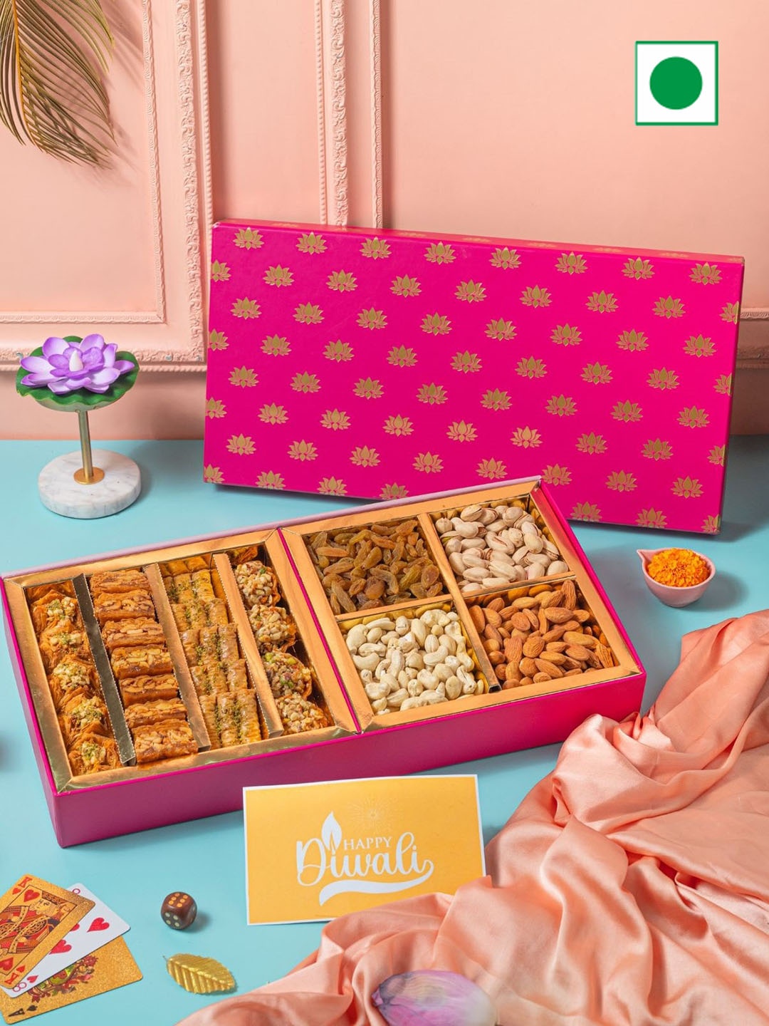 

The Baklava Box Lotus Lux Gift Box, Pink
