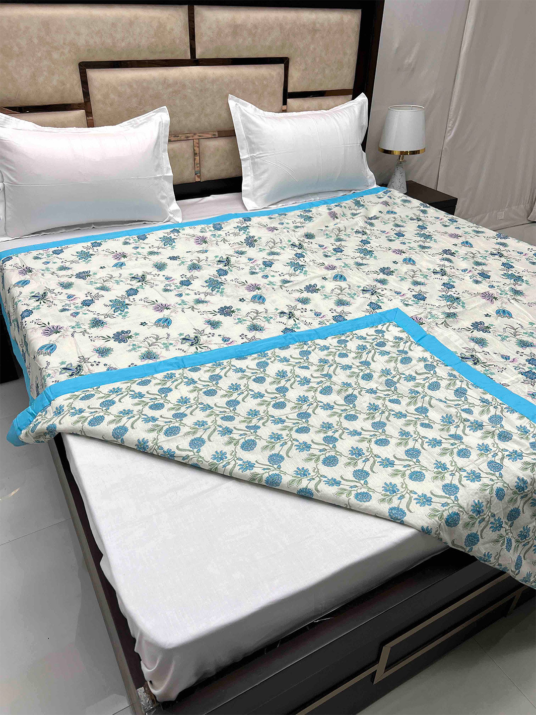 

Pure Decor Silken White Print AC Room Cotton 300 GSM King Size Reversible Double Bed Dohar