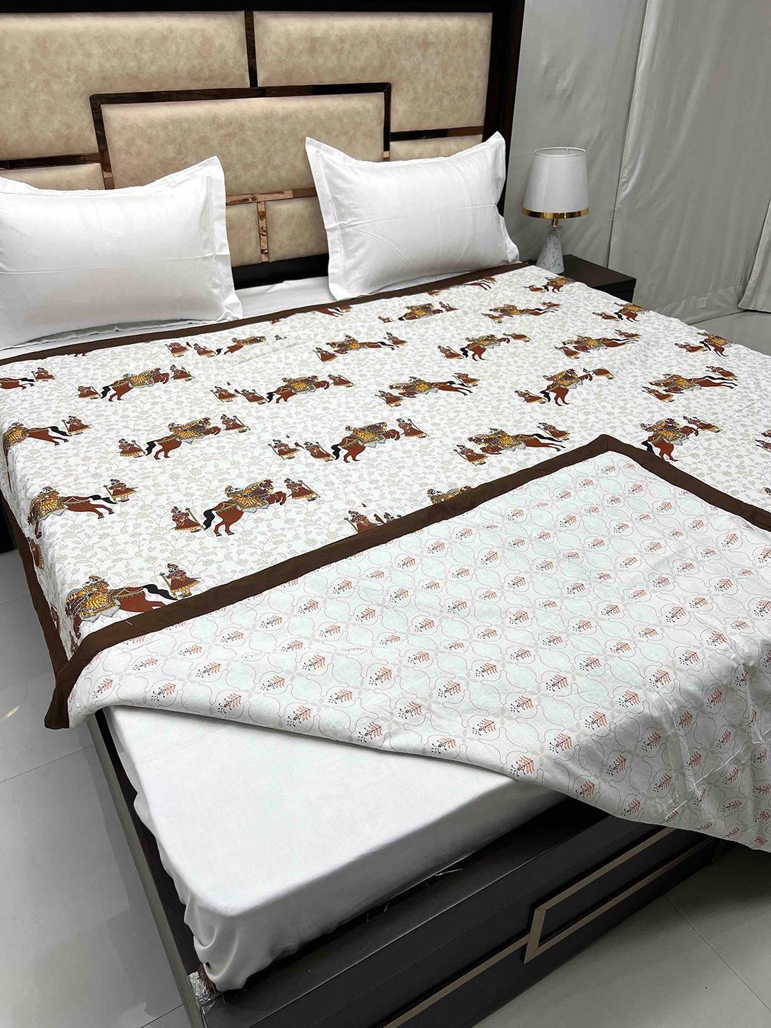 

Pure Decor Silken White & Brown Ethnic Cotton AC Room 300 GSM Reversible Double Bed Dohar