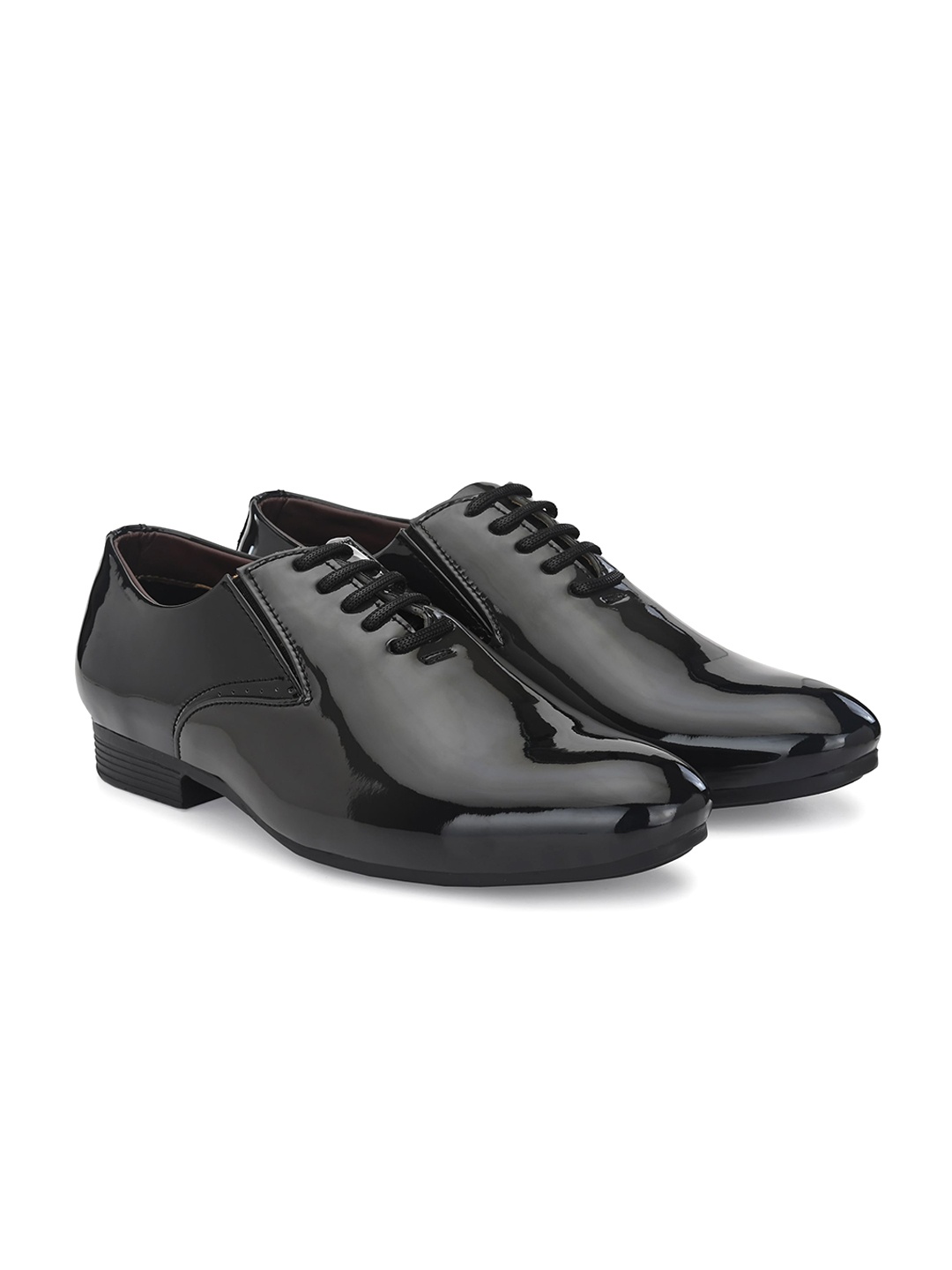 

Vellinto Men Comfort Insole Lace-Ups Oxfords, Black