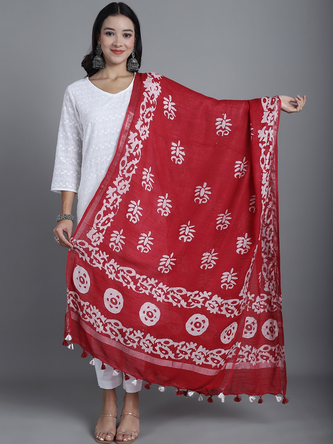 

LOOM LEGACY Ethnic Motifs Block Printed Tasselled Cotton Silk Dupatta, Red