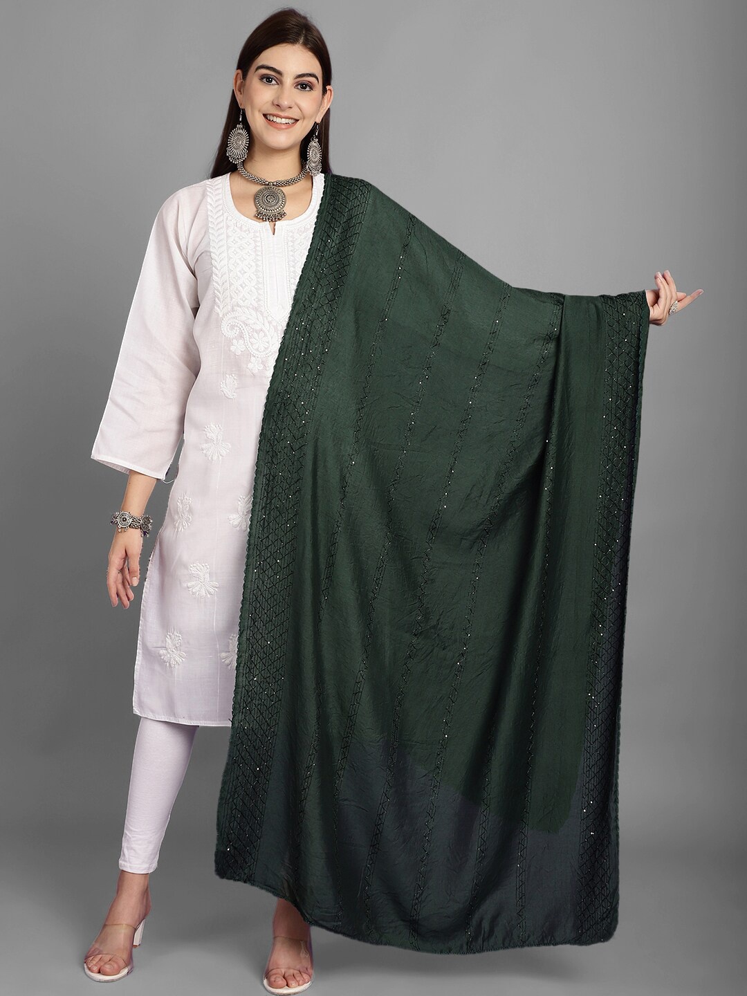 

LOOM LEGACY Embroidered Cotton Silk Sequinned Dupatta, Green