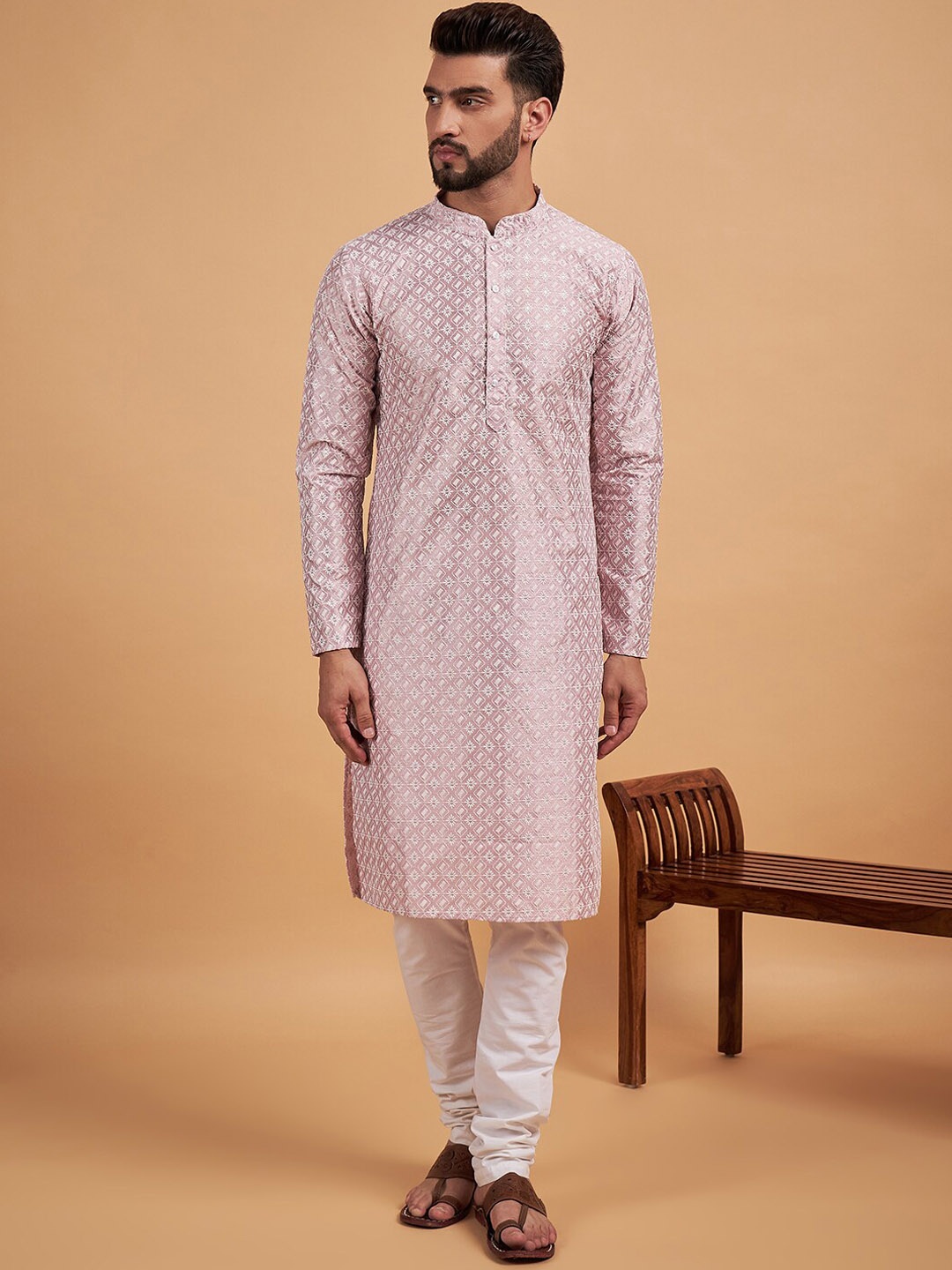 

Inddus Pink Ethnic Motif Embroidered Chikankari Straight Kurta