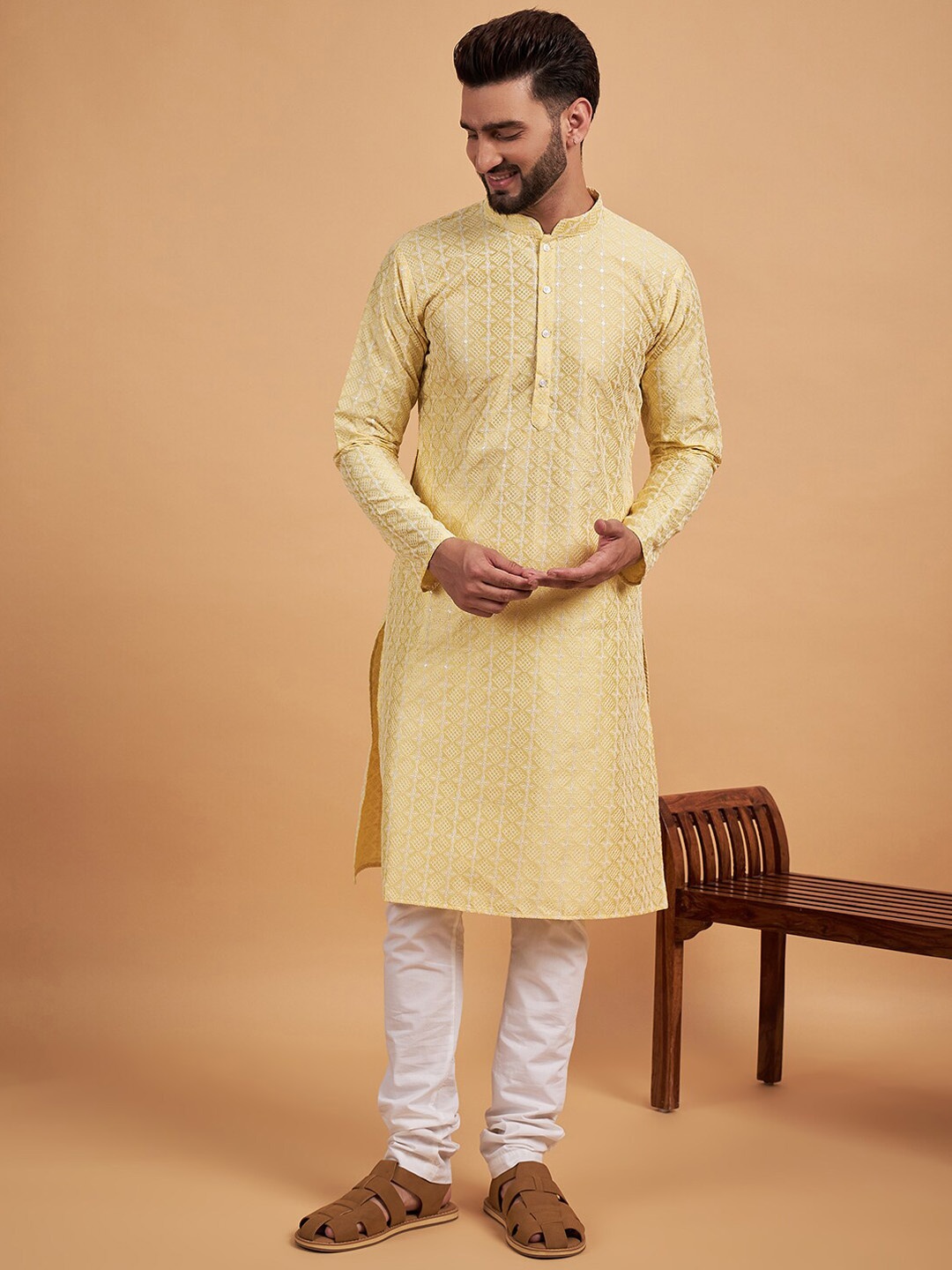 

Inddus Yellow Ethnic Motif Embroidered Chikankari Straight Kurta