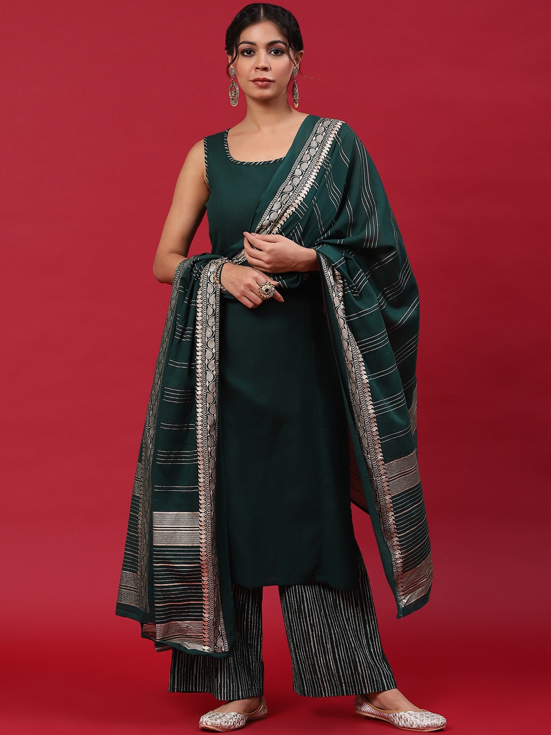 

Anouk Green Sleeveless Pure Cotton Kurta with Palazzos & Dupatta